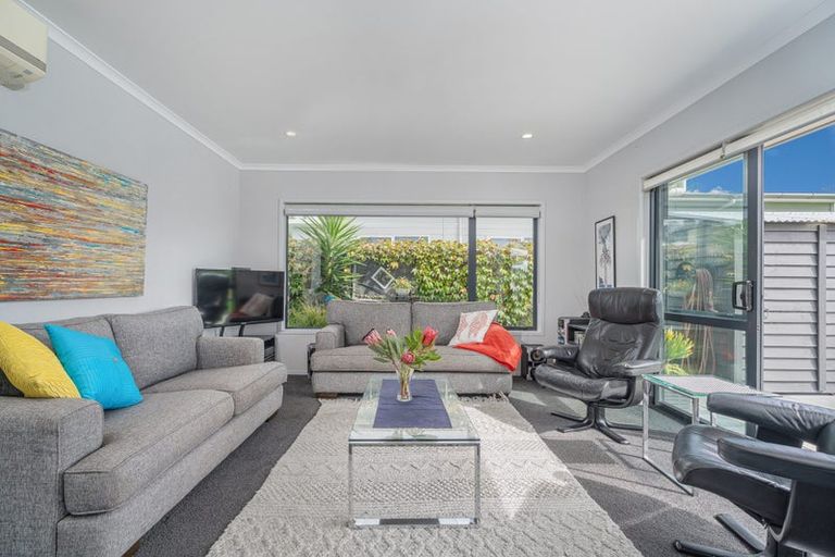 Photo of property in 28 Motukorure Parade, Cooks Beach, Whitianga, 3591