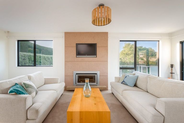 Photo of property in 54a Belleview Terrace, Mount Pleasant, Christchurch, 8081