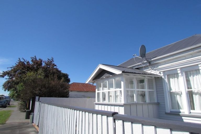 Photo of property in 32 Stanmore Road, Phillipstown, Christchurch, 8011