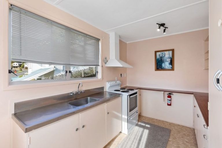 Photo of property in 26 Antrim Crescent, Wainuiomata, Lower Hutt, 5014