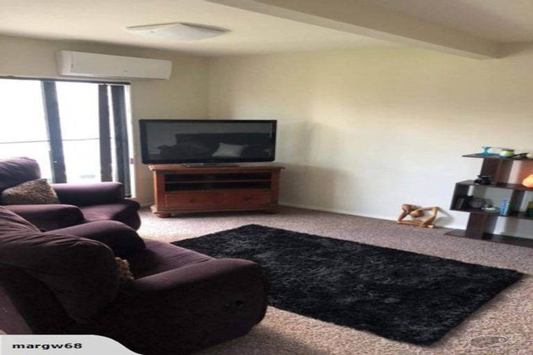 Photo of property in 1/72 Waiwhetu Road, Waiwhetu, Lower Hutt, 5010