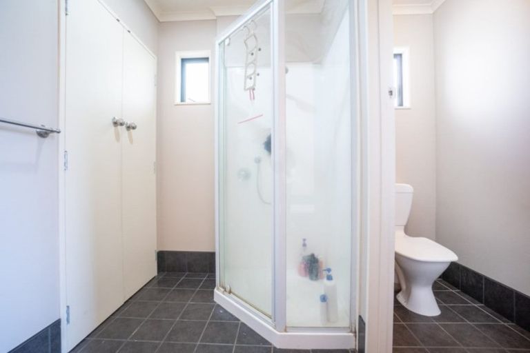 Photo of property in 954 Tremaine Avenue, Roslyn, Palmerston North, 4414