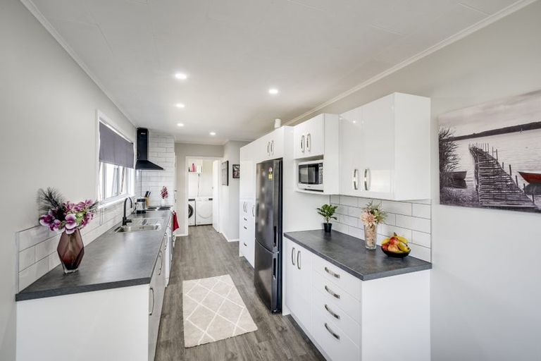 Photo of property in 69 Clarence Cox Crescent, Pirimai, Napier, 4112