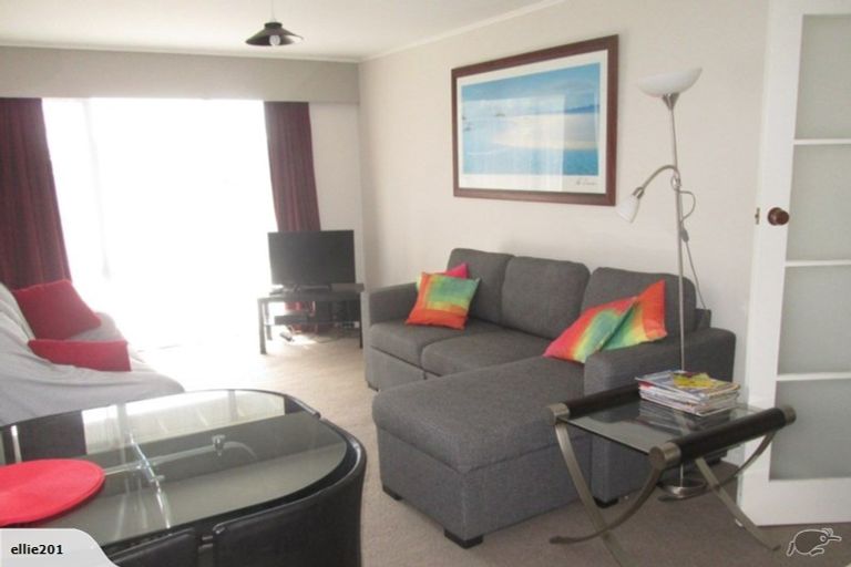 Photo of property in 43 Otterson Street, Tahunanui, Nelson, 7011