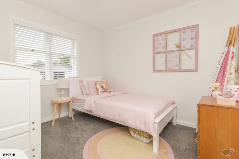 Photo of property in 148 Wellington Street, Howick, Auckland, 2014