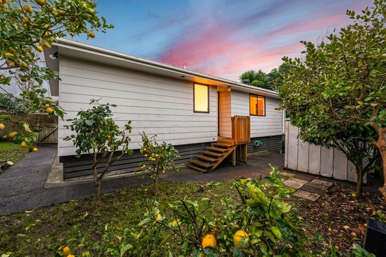 Photo of property in 3/17 Glen Road, Ranui, Auckland, 0612