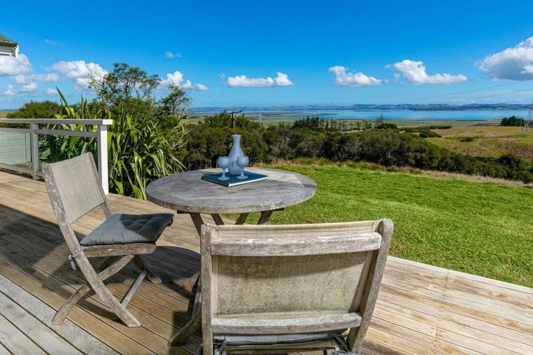 Photo of property in 116 Tuhirangi Road, Makarau, Warkworth, 0984