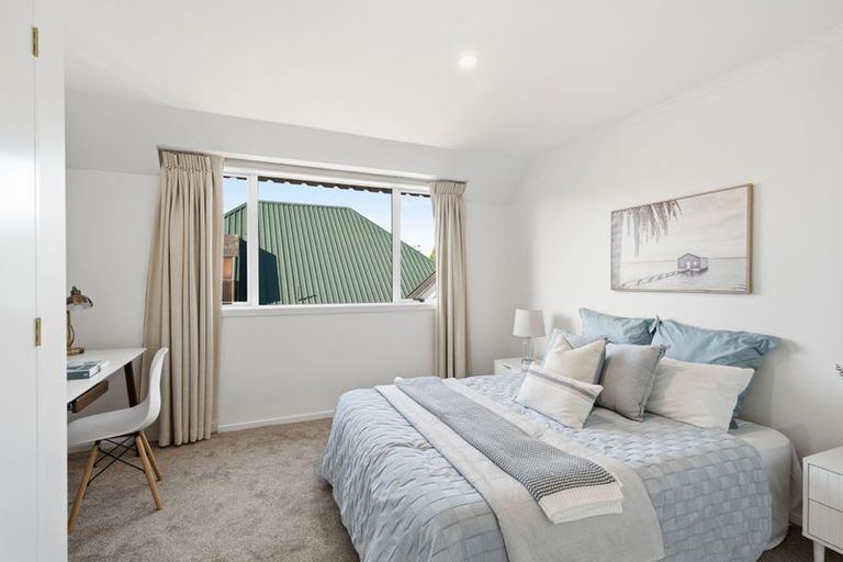Photo of property in 139 Memorial Avenue, Burnside, Christchurch, 8053