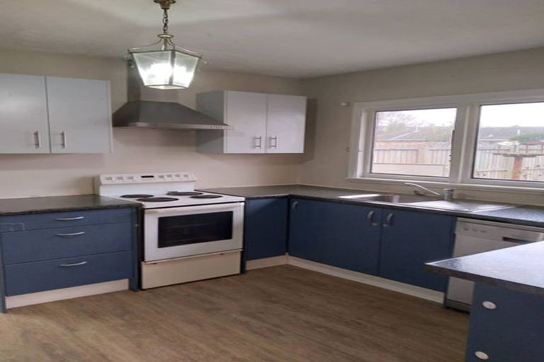 Photo of property in 1/25 Hills Road, Edgeware, Christchurch, 8013