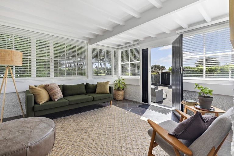 Photo of property in 23 Marine Parade, Eastbourne, Lower Hutt, 5013