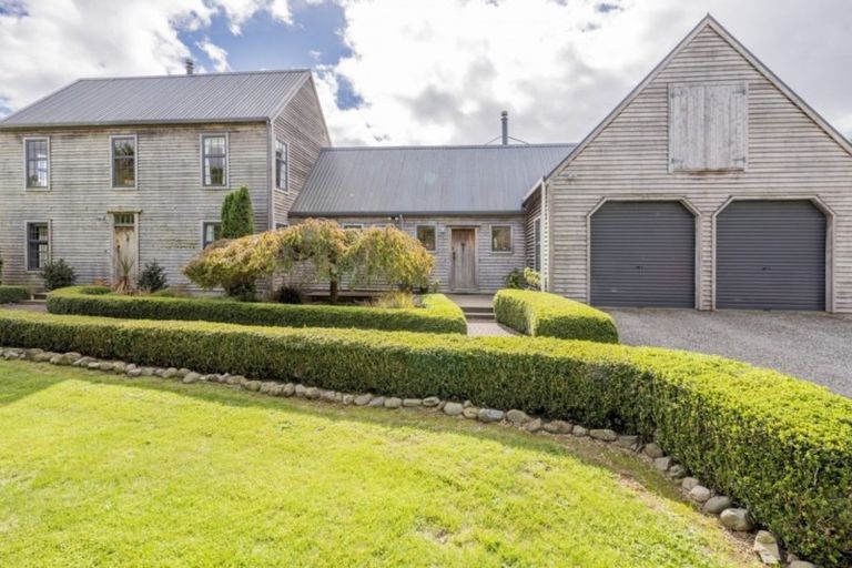 Photo of property in 114 Greenwood Boulevard, Otaki, 5512