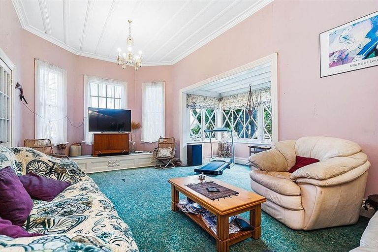 Photo of property in 31 Riverside Drive, Riverside, Whangarei, 0112