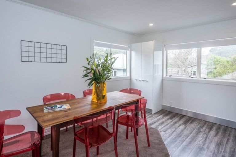 Photo of property in 1/14c Glenmore Street, Thorndon, Wellington, 6011