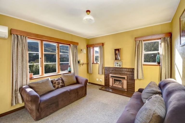 Photo of property in 7 Holyrood Avenue, Wakari, Dunedin, 9010