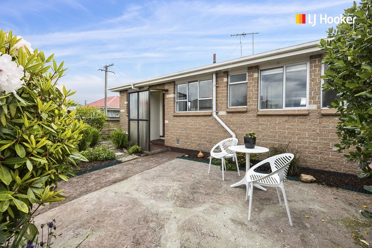 Photo of property in 172a Oxford Street, South Dunedin, Dunedin, 9012