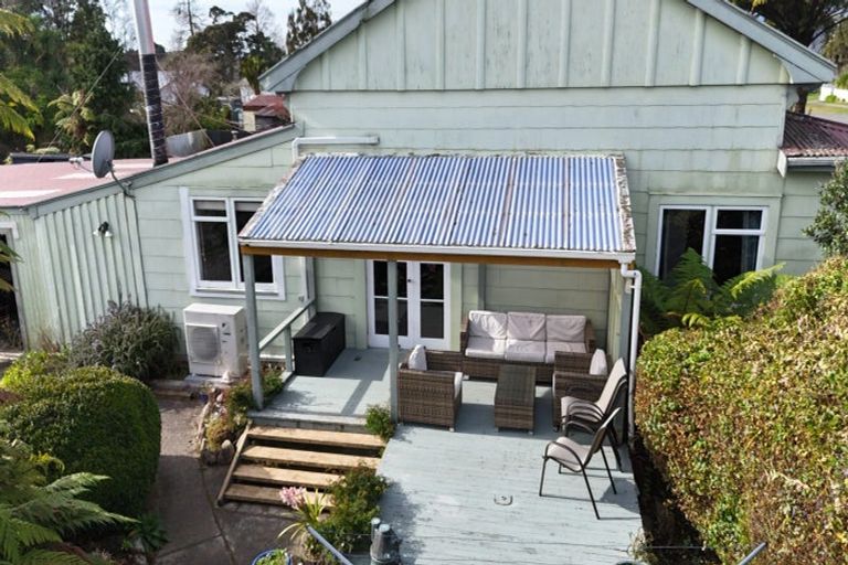 Photo of property in 47 Wakefield Street, Westport, 7825