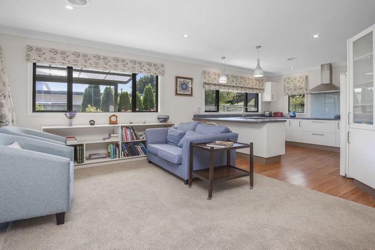 Photo of property in 12 Optimist Way, Whitby, Porirua, 5024