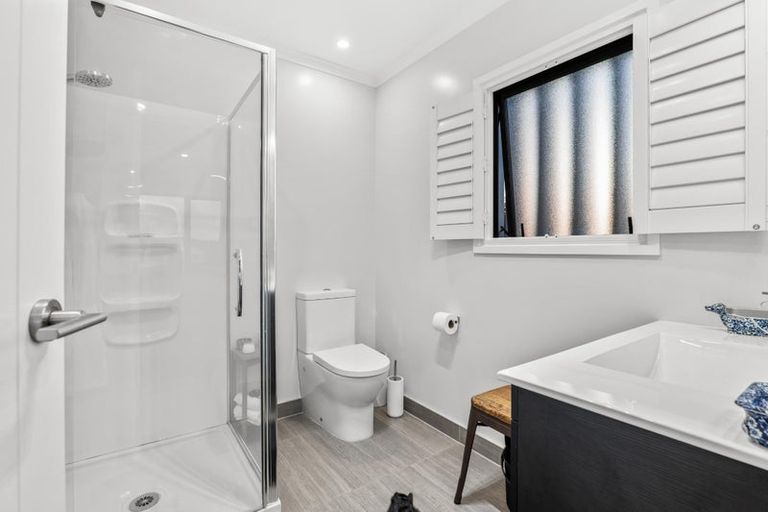 Photo of property in 14b Dida Park Drive, Kumeu, 0810