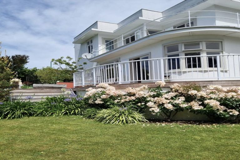 Photo of property in 15 Purau Avenue, Diamond Harbour, 8972