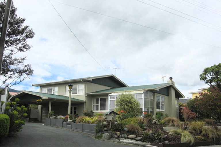 Photo of property in 3 Reeves Street, Stoke, Nelson, 7011