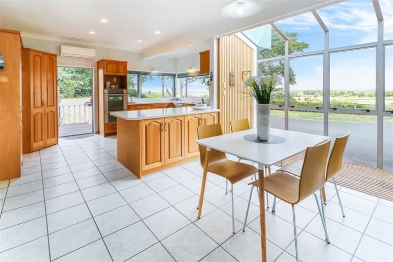 Photo of property in 136 Wallace Road, Temple View, Hamilton, 3289