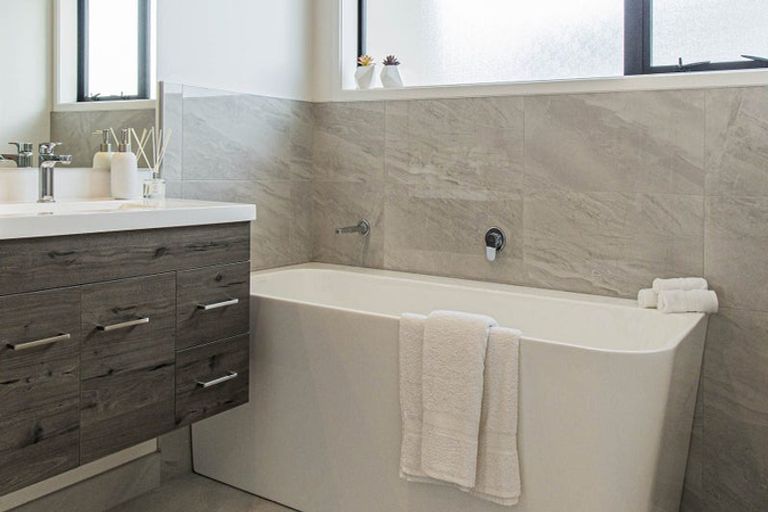 Photo of property in 9 Kopakopa Crescent, Wharewaka, 3330