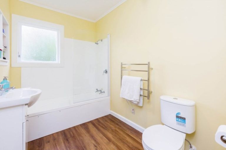 Photo of property in 63c Black Beech Street, Birchville, Upper Hutt, 5018