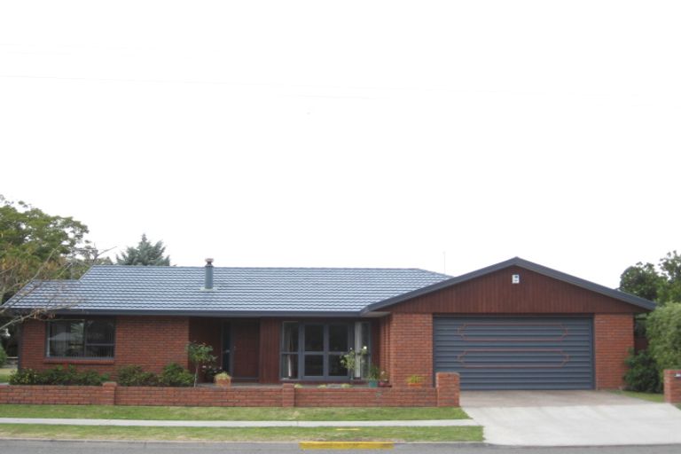 Photo of property in 271 Church Road, Greenmeadows, Napier, 4112