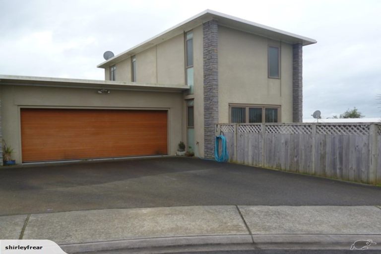 Photo of property in 10 Merlot Lane, Pukekohe, 2120