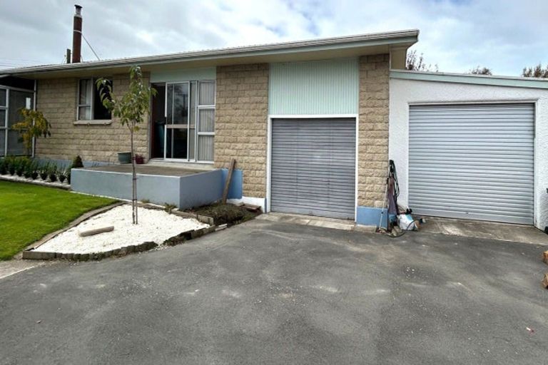 Photo of property in 26 Burn Street, Holmes Hill, Oamaru, 9401