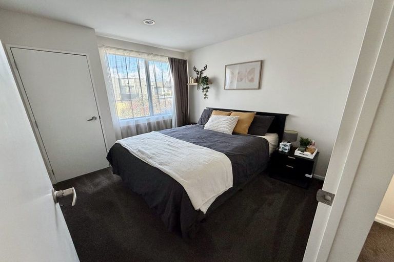 Photo of property in 21 Phar Lap Crescent, Takanini, 2112