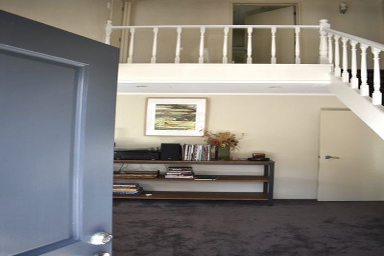 Photo of property in 3/296 Sunset Road, Windsor Park, Auckland, 0632