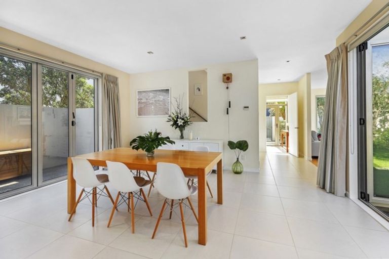 Photo of property in 3 Steeple Lane, Seatoun, Wellington, 6022