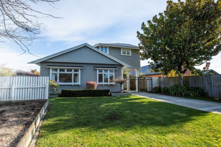 Photo of property in 67 Wairakei Road, Bryndwr, Christchurch, 8052