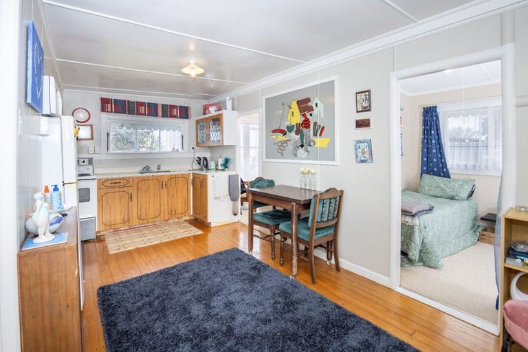 Photo of property in 51 Amopo Street, Kawhia, 3889