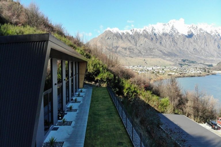 Photo of property in 10/66 Marina Drive, Frankton, Queenstown, 9300