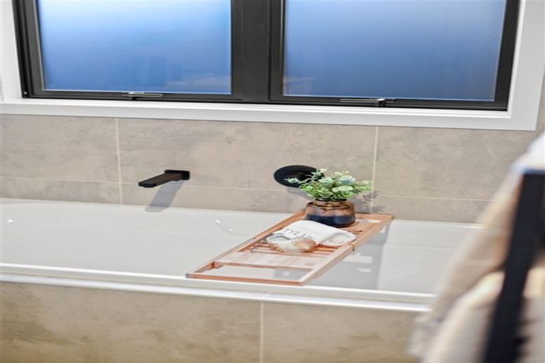 Photo of property in 18 Ogilvie Avenue, Chartwell, Hamilton, 3210