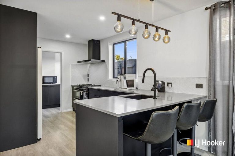 Photo of property in 2 Rutland Street, Mornington, Dunedin, 9011