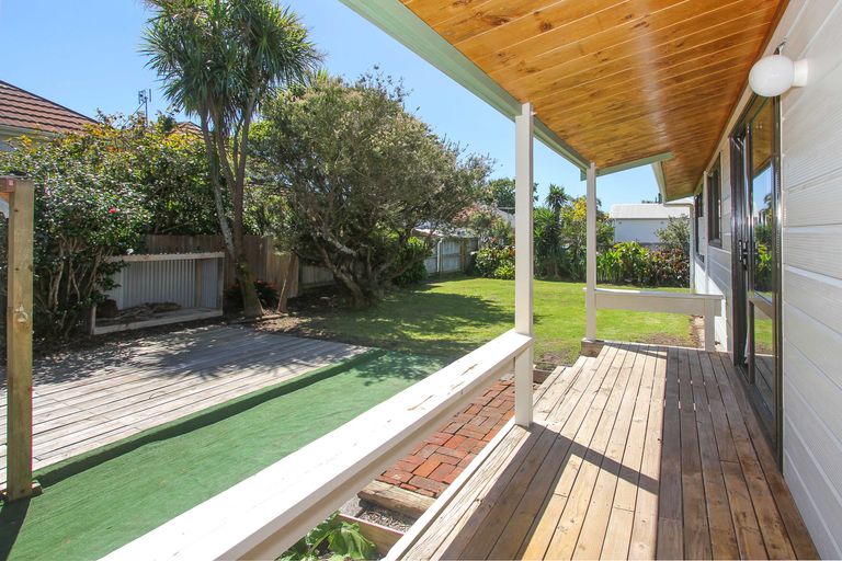 Photo of property in 75a Bayswater Avenue, Bayswater, Auckland, 0622