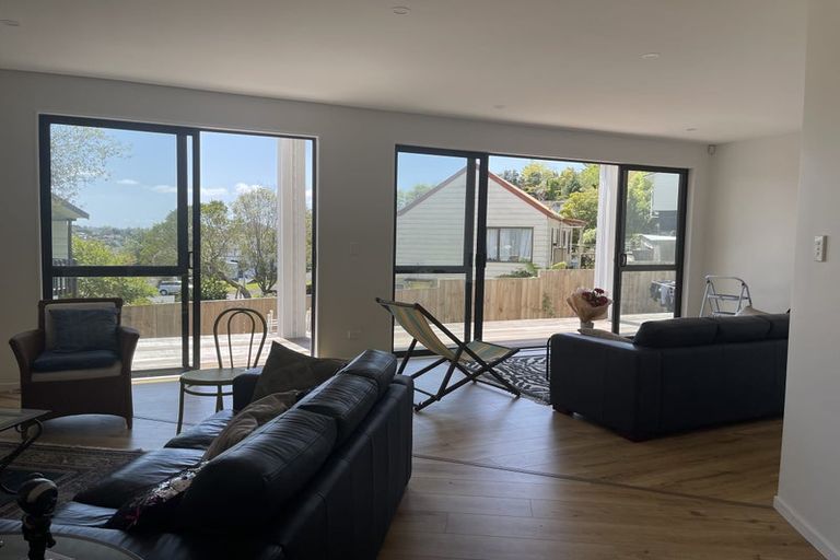 Photo of property in 35a Weetman Drive, Browns Bay, Auckland, 0630