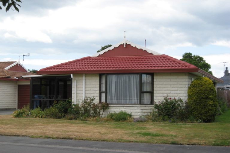 Photo of property in 1/10 Nepal Place, Burnside, Christchurch, 8053