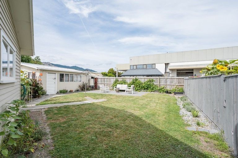 Photo of property in 15a Chisnall Street, Richmond, 7020