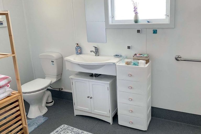 Photo of property in 21 Elliott Crescent, Owhata, Rotorua, 3010