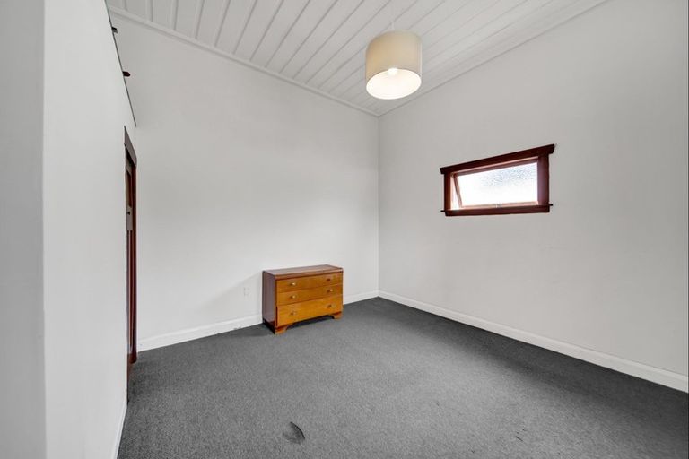 Photo of property in 51 Vivian Street, New Plymouth, 4310