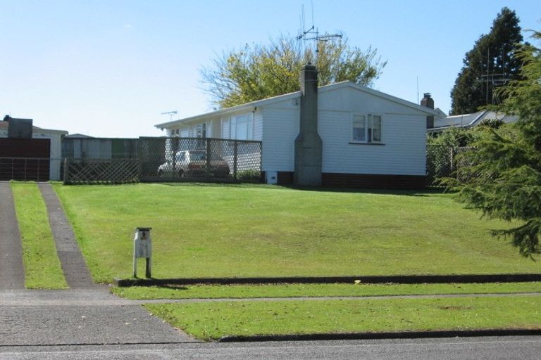 Photo of property in 162 Balmoral Drive, Tokoroa, 3420