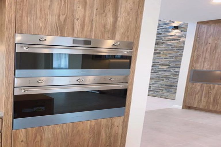 Photo of property in 35 Maka Terrace, Orewa, 0931