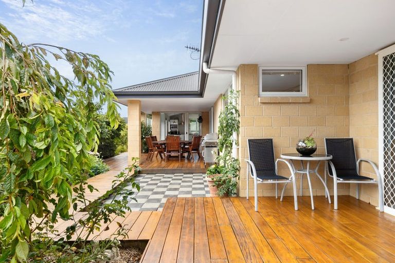 Photo of property in 18 Woolshed Drive, Stoke, Nelson, 7011