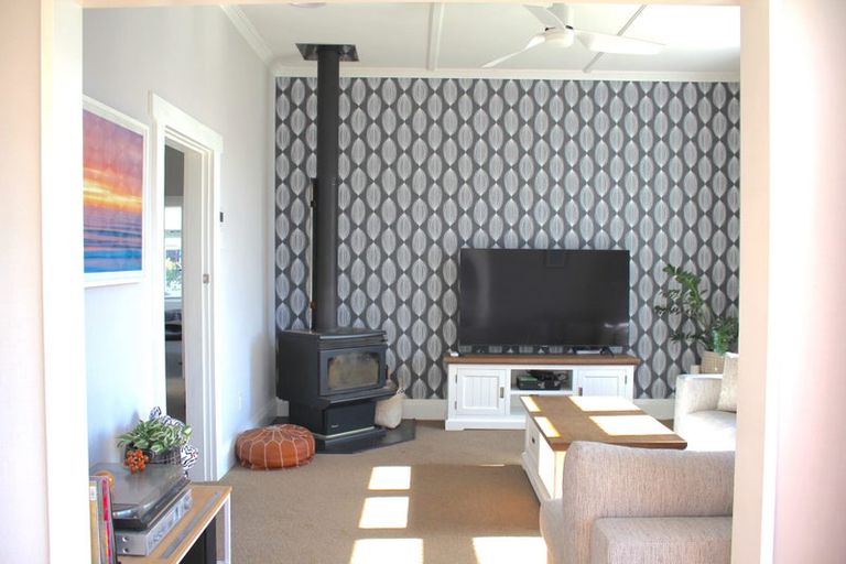 Photo of property in 87 Robertson Street, Richmond, Invercargill, 9810