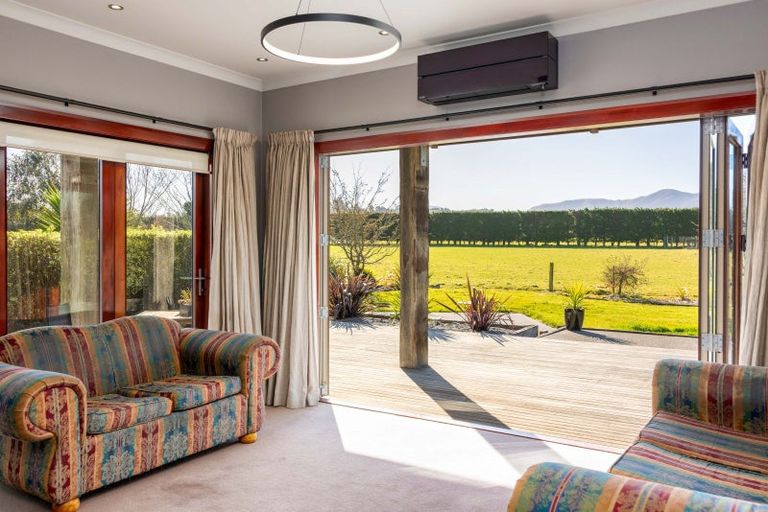 Photo of property in 377 Loburn Terrace Road, Loburn, Rangiora, 7472