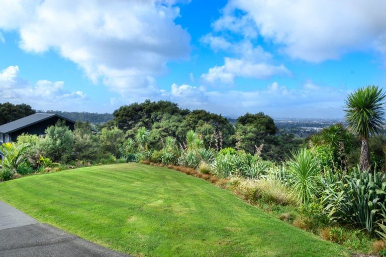 Photo of property in 26a Awhiorangi Promenade, Swanson, Auckland, 0816